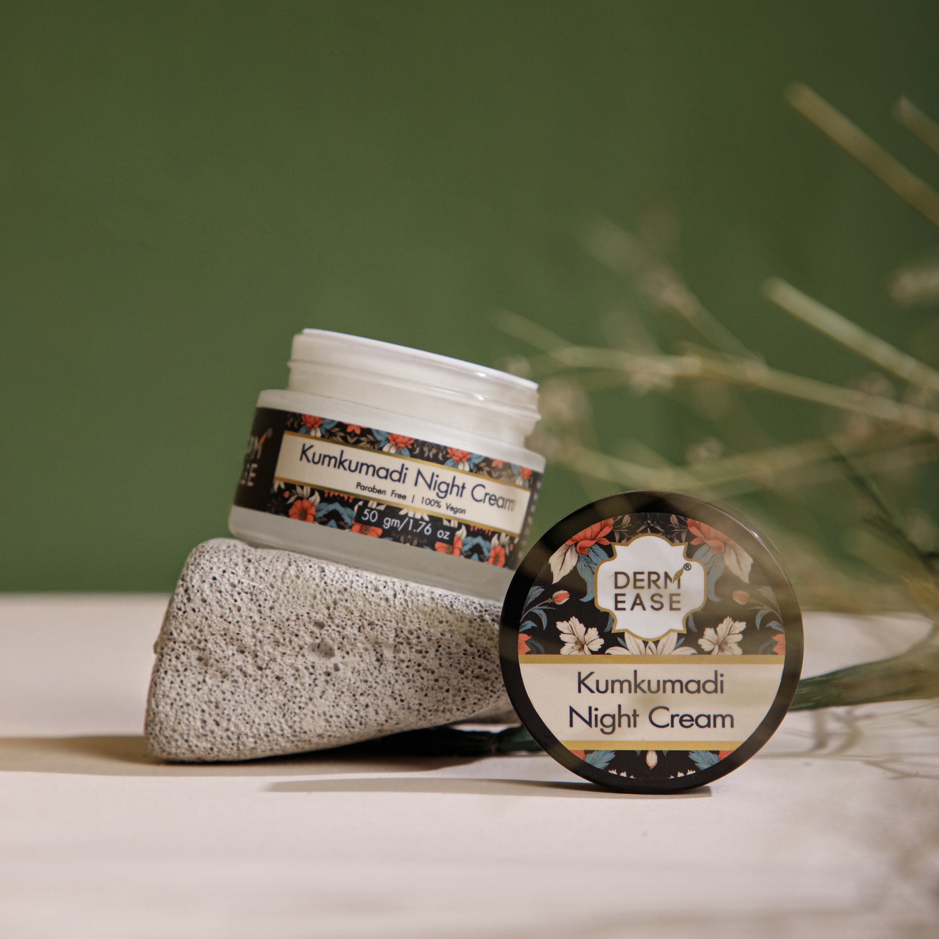 DERM EASE KUMKUMADI NIGHT CREAM